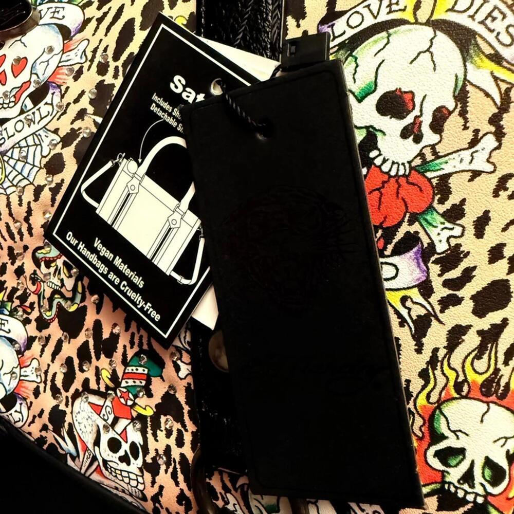 Ed Hardy Leopard Tattoo Skull Rhinestone Satchel Crossbody NWT - Picture 7 of 7